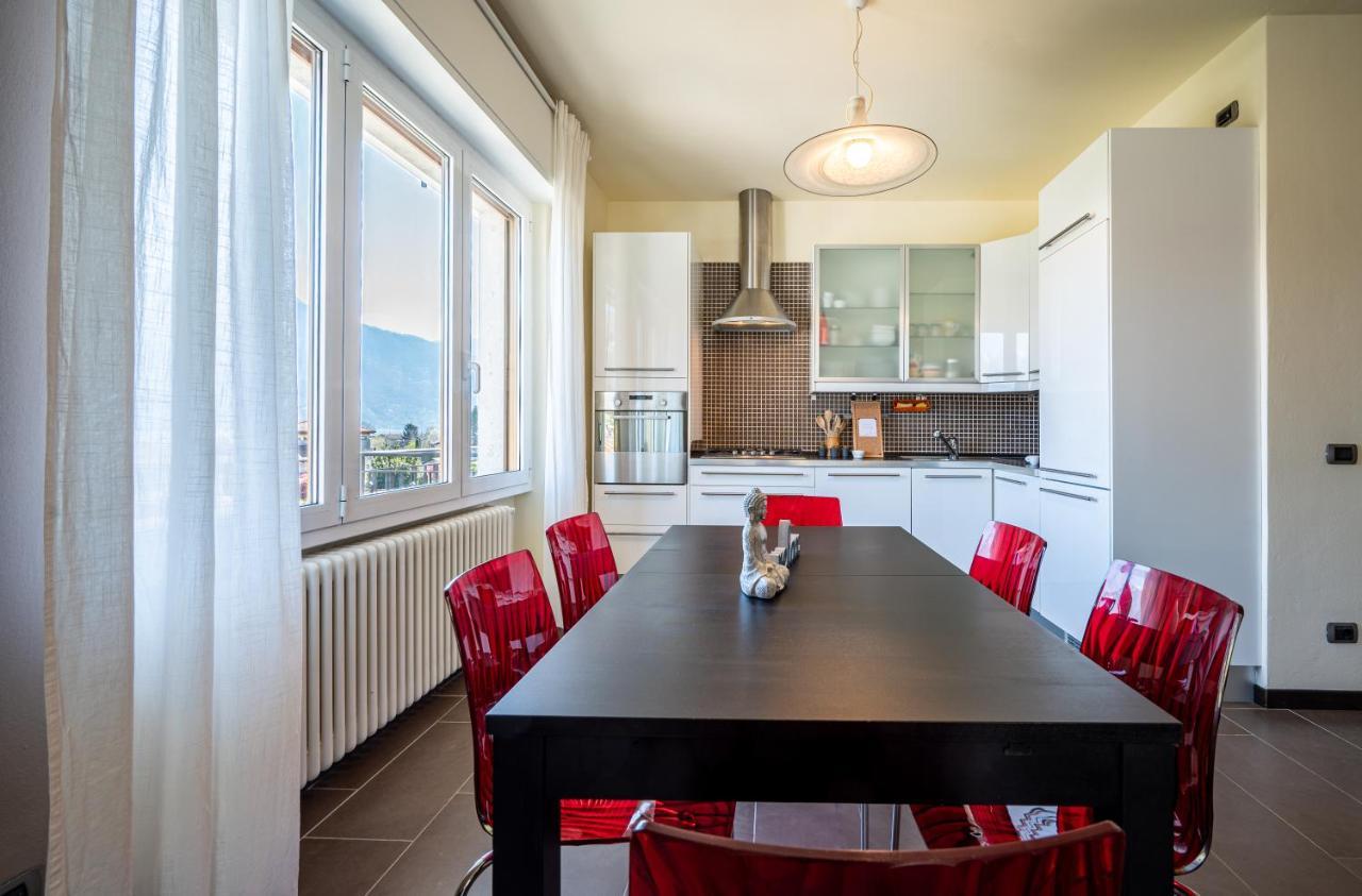 Nymphs Of Lake Como, House Of Harmony - Lake View Apartment Dongo Exterior foto